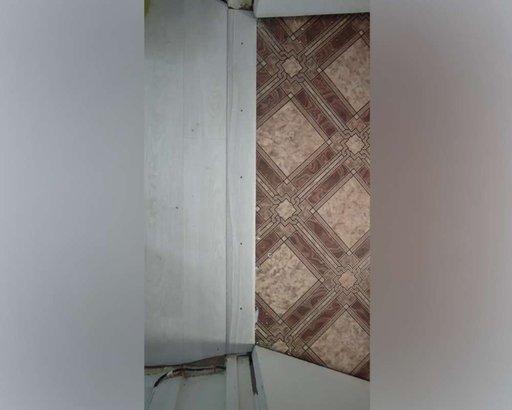 Порог одноуровневый ПС 07-1.2700.059 2,7 м Бетон скай