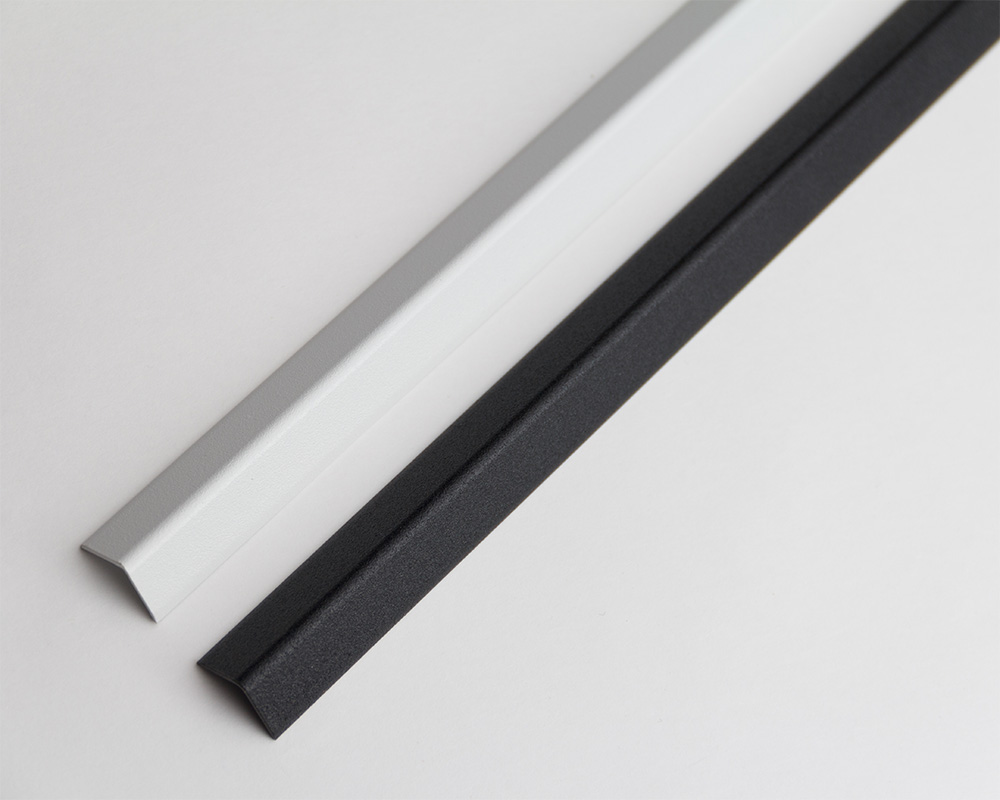 Угол наружный алюминиевый УО 04-27.2700.020