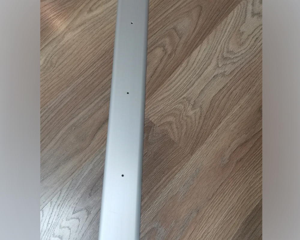 Порог одноуровневый ПС 05.1800.01л Серебро