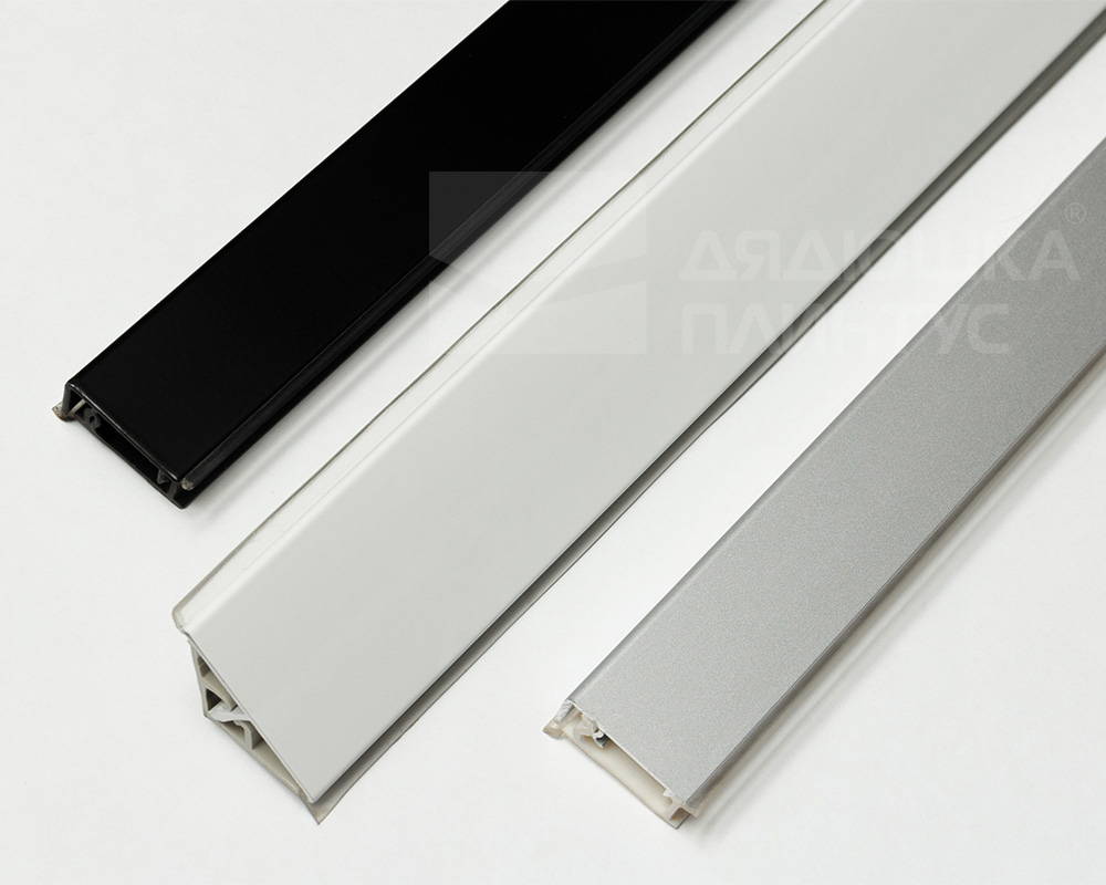 Плинтус для столешниц гладкий Алюминий 25*25мм 3,05м. Белый