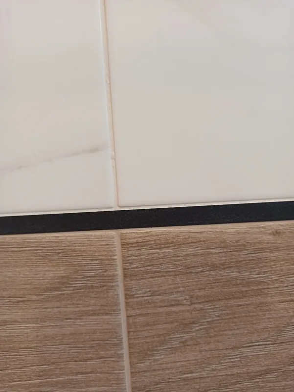 Профиль окантовочный ПК 11-10.2700.242л Шампань