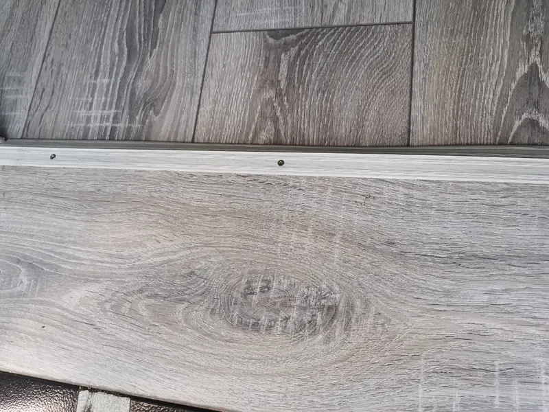 Порог угловой ПУ 01.900.084 Дуб универсальный