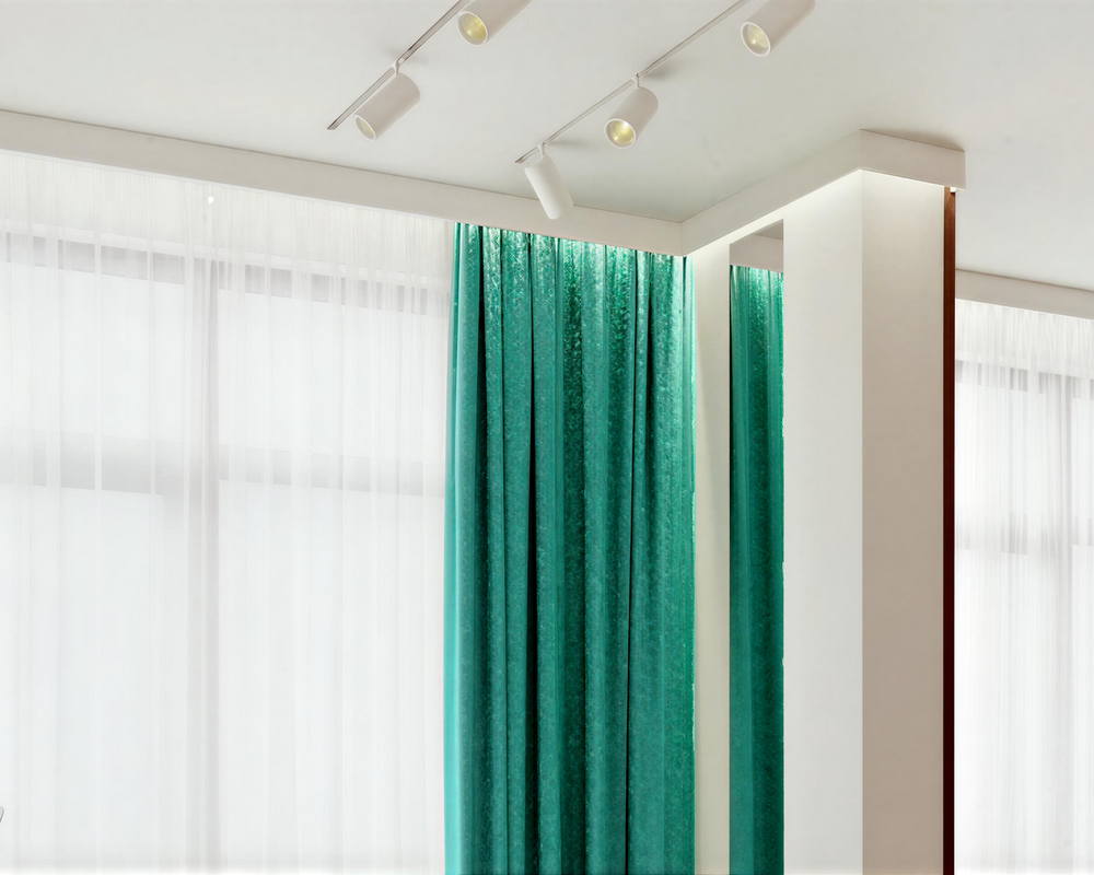 Плинтус карнизный СОЛИД 3 UHD 01/110L 2,0 м, Белый