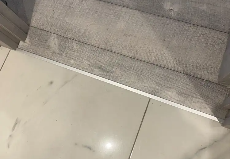 Профиль Т-образный Волшебная палочка MSLS 10.900.01L Серебро люкс