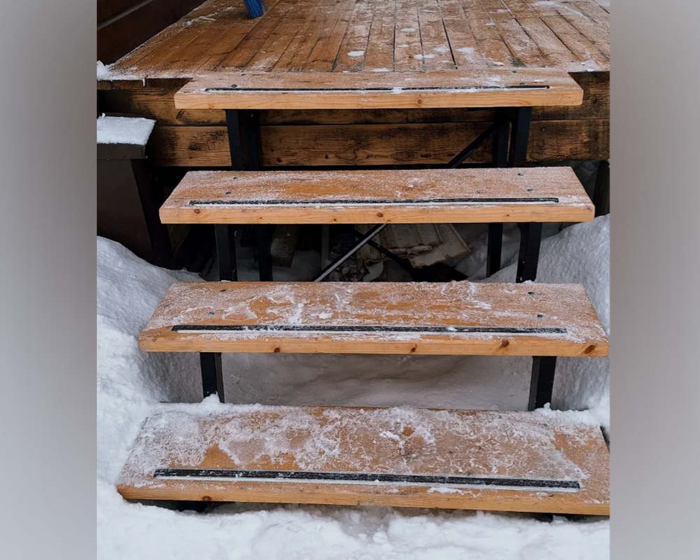 Порог одноуровневый ПС 08.900.042л Шампань