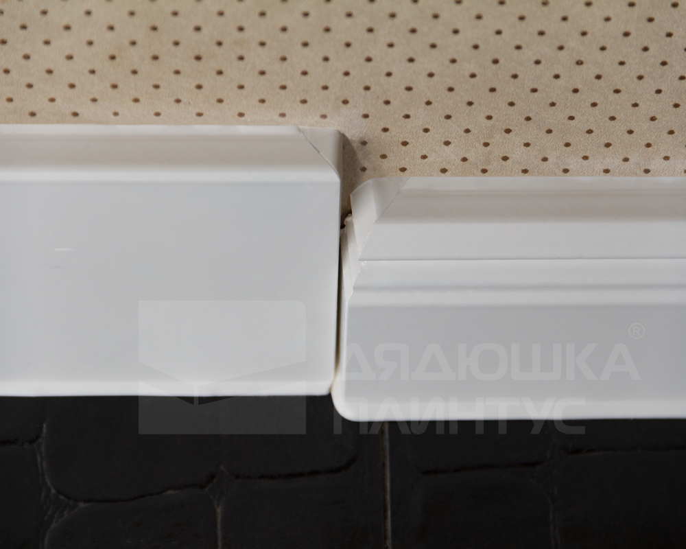 Плинтус ХДФ Dollken Cubu Flex Life 80мм х 2,5 м 1209 Антрацит RAL 7016