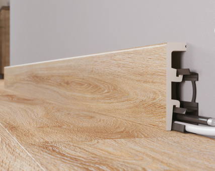 Плинтус напольный Arbiton Integra 01 Белый