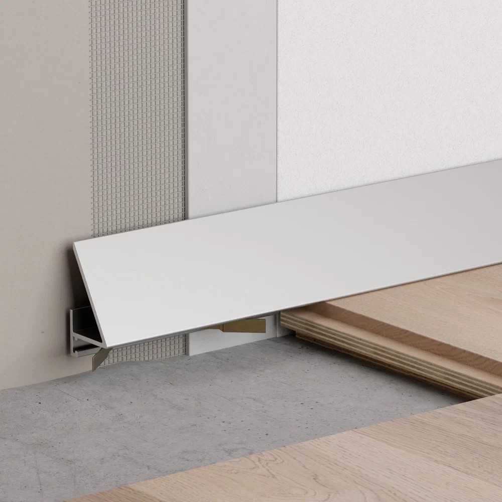 Антиплинтус алюминиевый под светодиодную ленту Апл 03.2700.01л Анод серебро