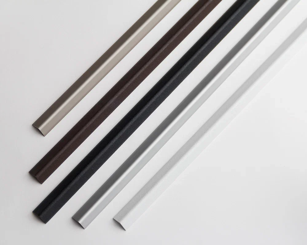 Угол наружный алюминиевый УО 01-27.2700.9003