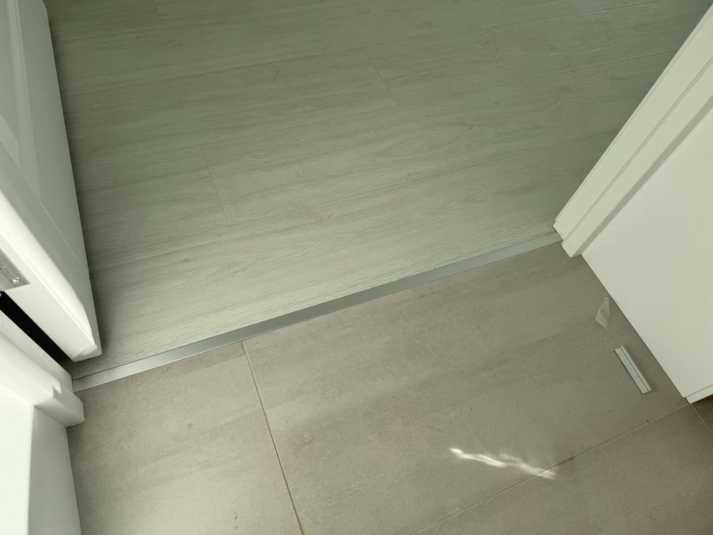 Т-образный порог для кварцвинила 10*4,5 мм 2,7м Хром PCRBC 1045