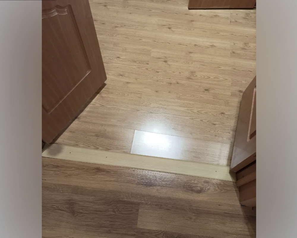 Порог одноуровневый MSA100.900.088 Орех