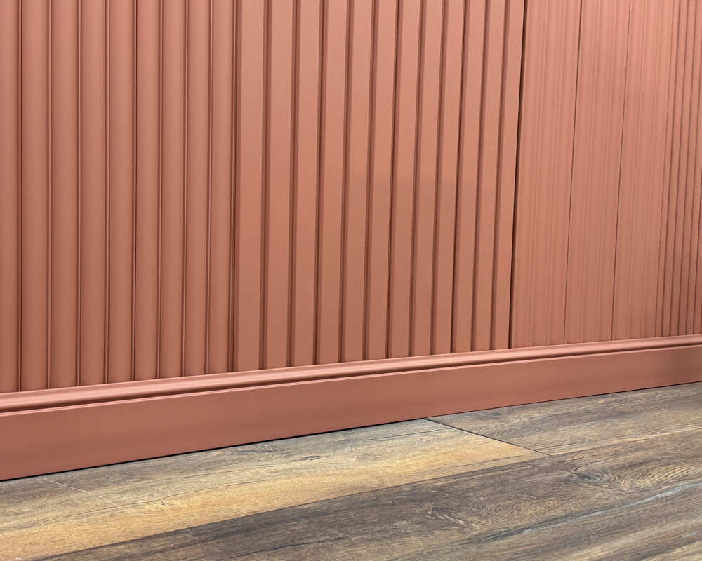 Плинтус из полистирола высокой плотности Волшебная палочка MSPOL 110 120*15*2000 Белый под покраску