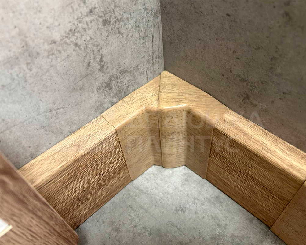 Угол наружный компл.Белый