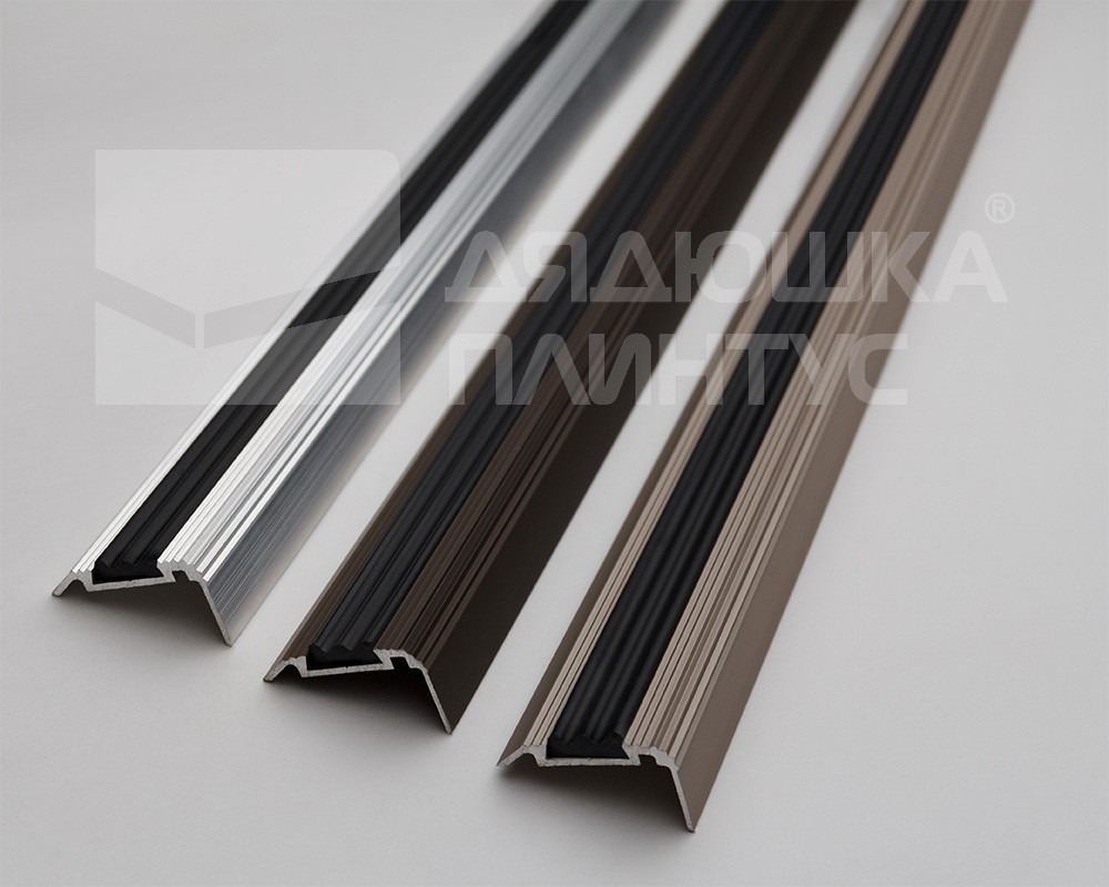 Порог угловой ПУ 07-1.1800.04л Бронза