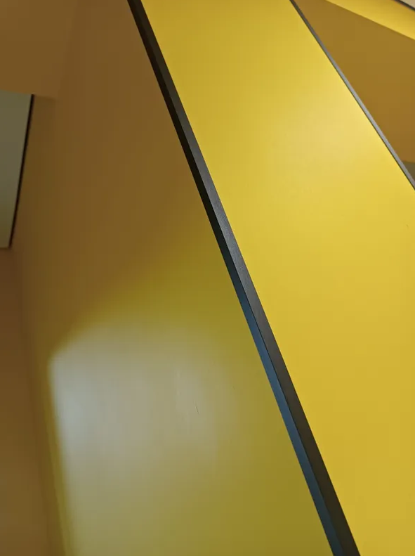 Угол декоративный Уп 06-27.2700.556 (20х20 мм)