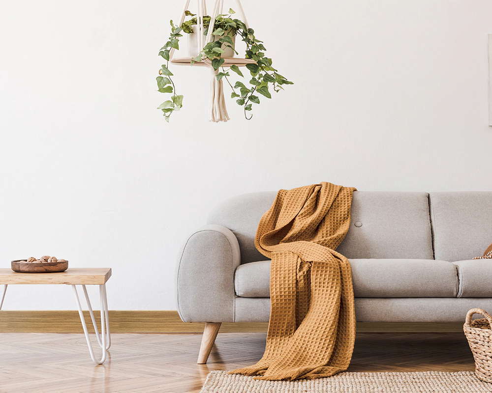 Плинтус ПВХ MAGIC STIСK 77мм 2,2 м MS12 Ятоба