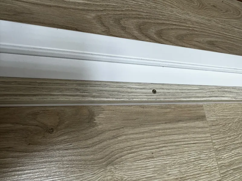 Порог угловой ПУ 01.1800.042л Шампань