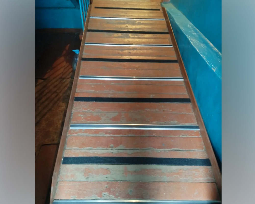 Порог одноуровневый ПС 08.2700.204л Бронза анод