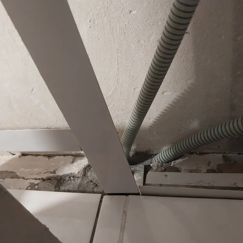 Тавр 30*20 мм Тп 06.2000.504л Бронза. Цена за 5 штук.