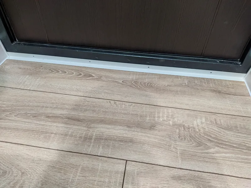 Порог угловой ПУ 05-1.2700.281 Сосна