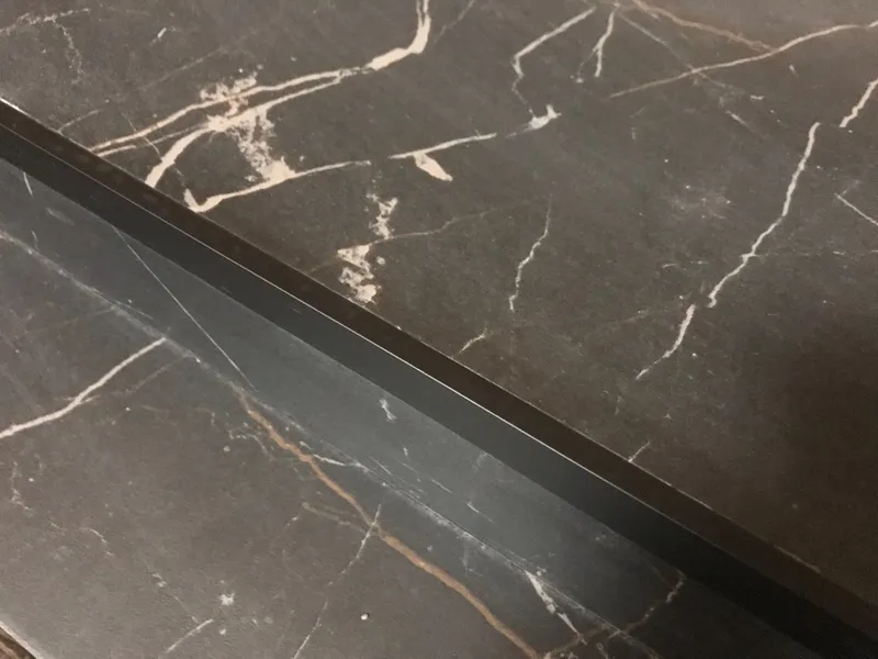 Профиль окантовочный ПУ 13-1.2700.15 Черный