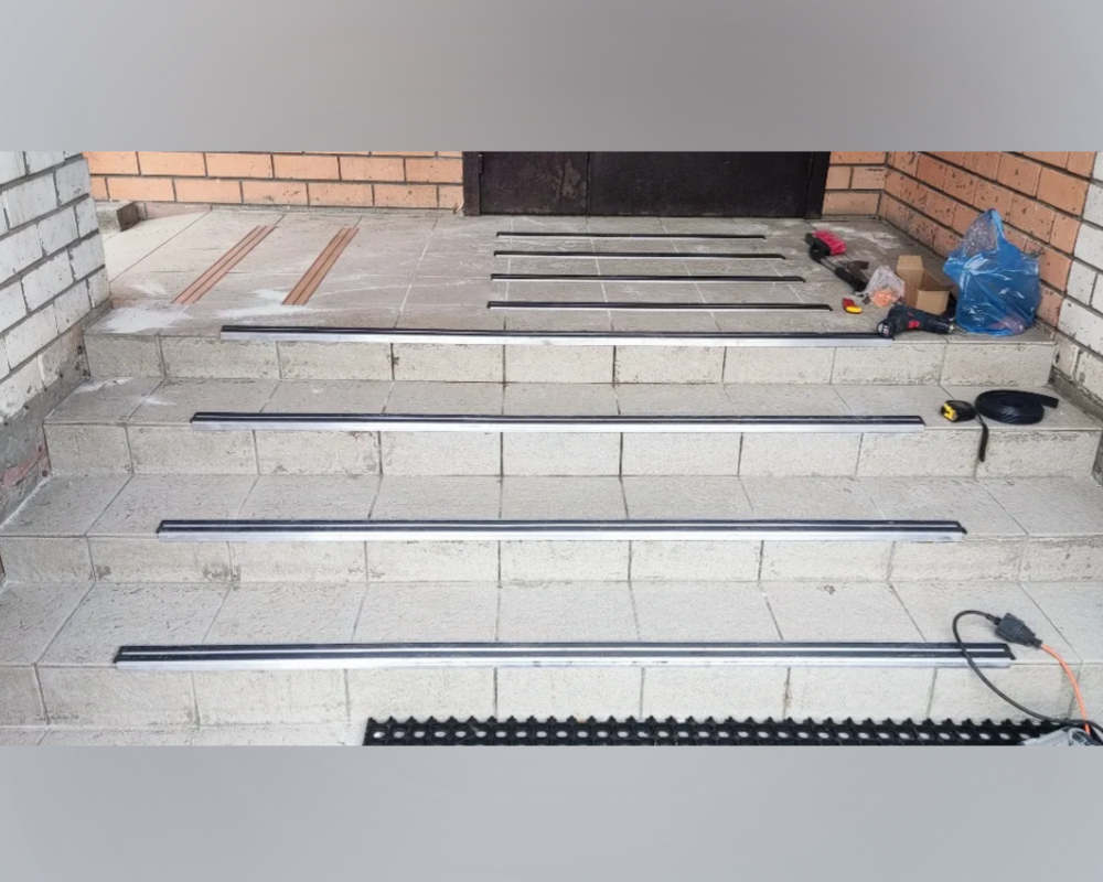 Порог одноуровневый ПС 08.900.001 Без покрытия